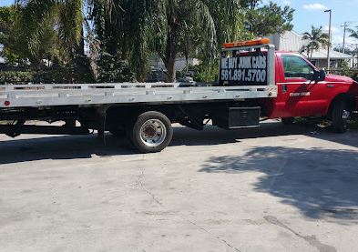Carlos Escobar Towing 2
