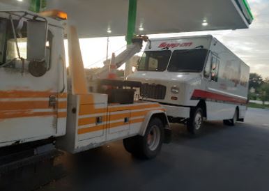 Carlos Escobar Towing 4