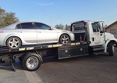 Gruas Solis Towing LLC 1