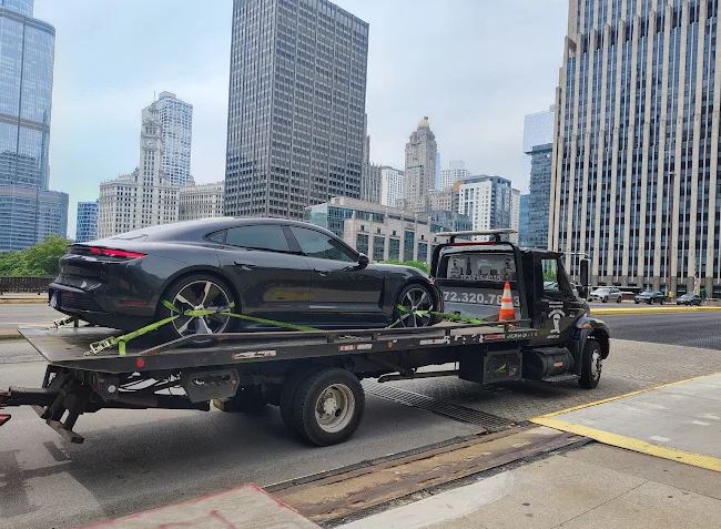 Grúas en Chicago los mejores servicios 24 horas en español y baratas