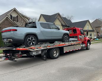 Grúas en Nashville, TN los mejores servicios 24 horas en español y baratas