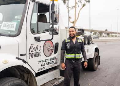 Leos towing service 4