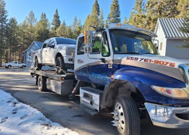 Llanos Towing Fresno