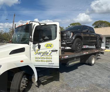 Sergios Towing